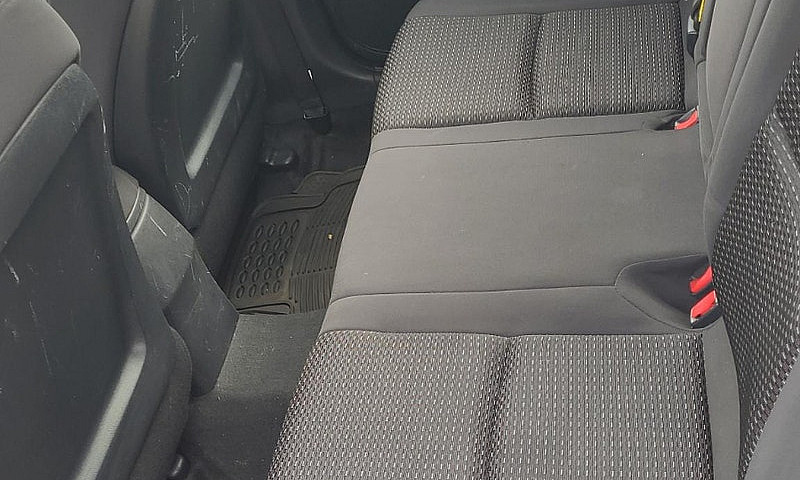 2010 Hyundai Elantra...