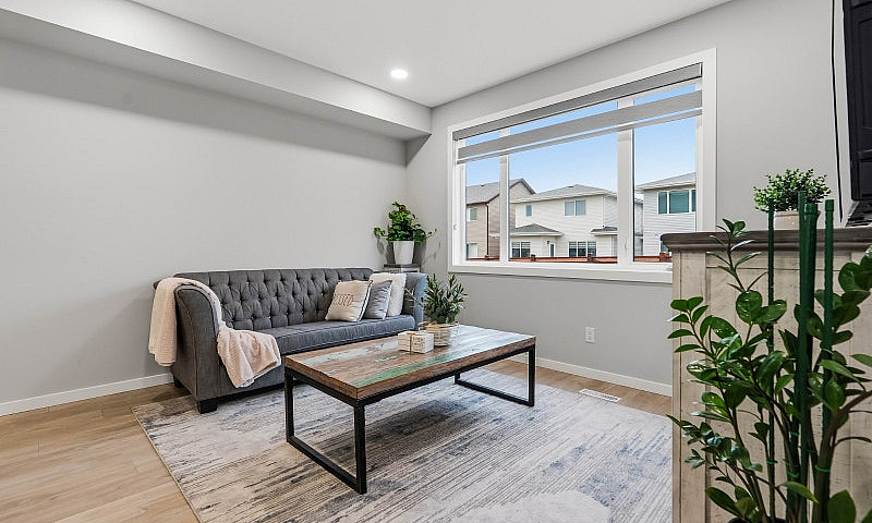 34 Aquila Road, Winn...