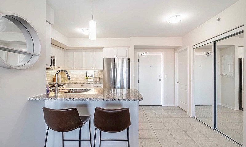 Stunning Apartment F...