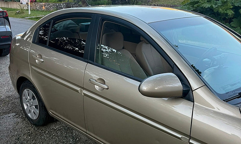 Hyundai Accent...