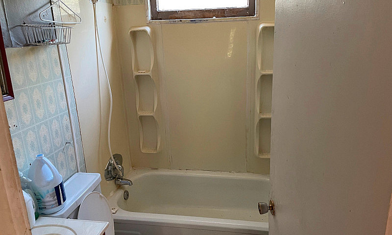 Ponoka 2 Bedroom Hou...