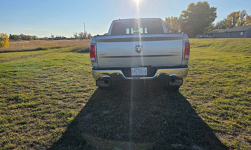 2015 Dodge Ram Laram...