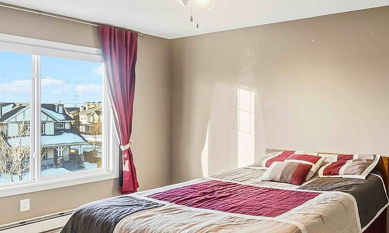 2 Bed/ 2 Bath Apartm...