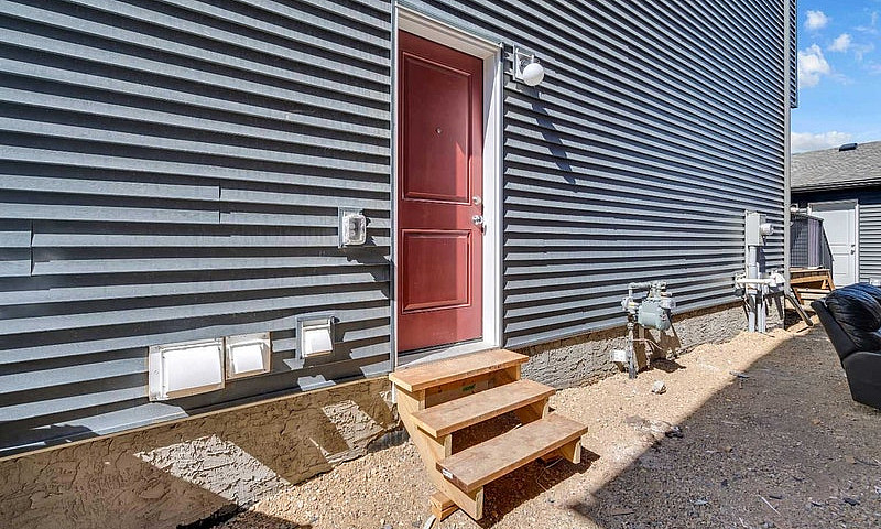 2 Bed 1 Bath Legal B...