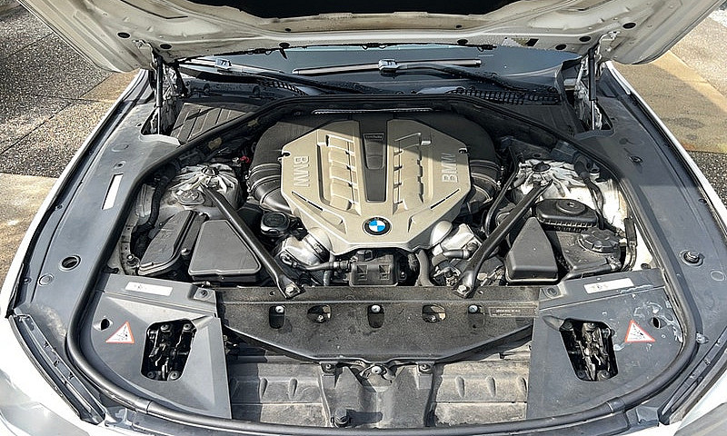 Bmw 7-Series...