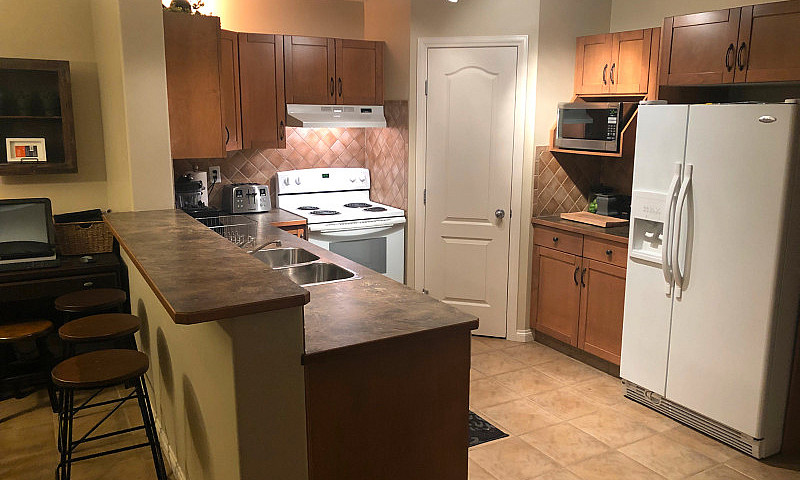 3 Bedrooms 2.5 Bathr...