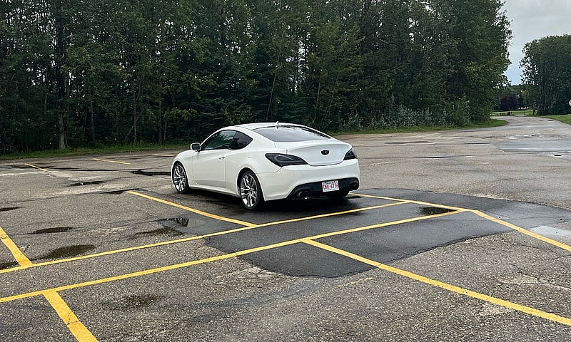 2010 Hyundai Genesis...