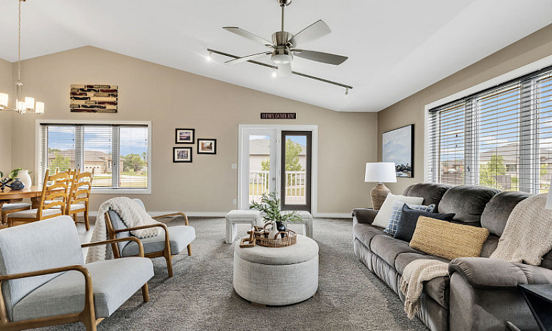 22 Pinehurst Way | K...
