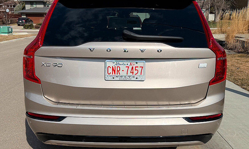 Hybrid 2023 Volvo Xc...