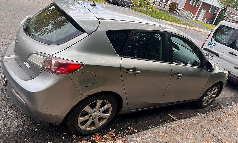 Mazda 3 2011...