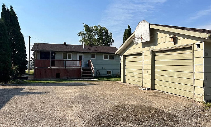 4 Beds 2 Bath House ...