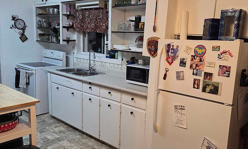 House For Sale In Co...