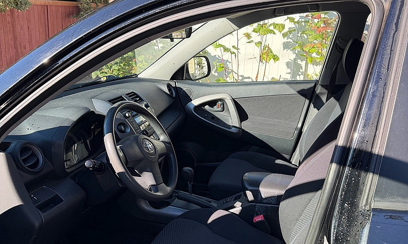 Toyota Rav4 Sport Aw...