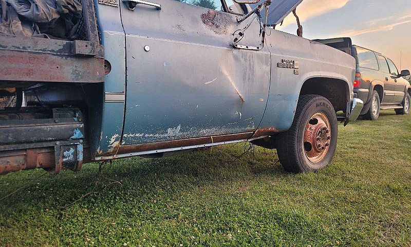 1987 Gmc 1 Ton Squar...