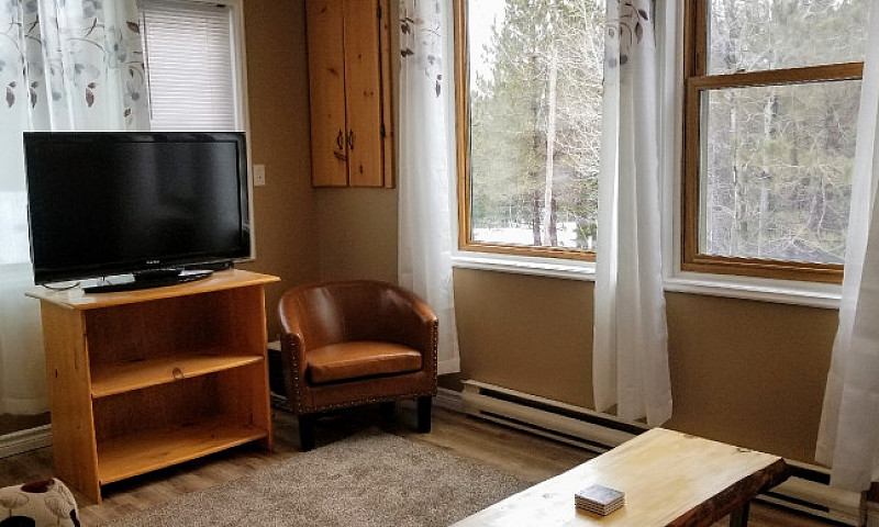 1  Bedroom Cottage F...