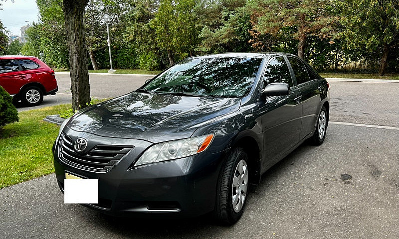 Pending Sale: 2009 T...