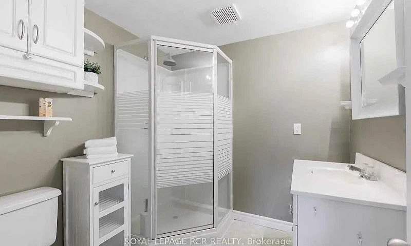 Basement Apartment ...