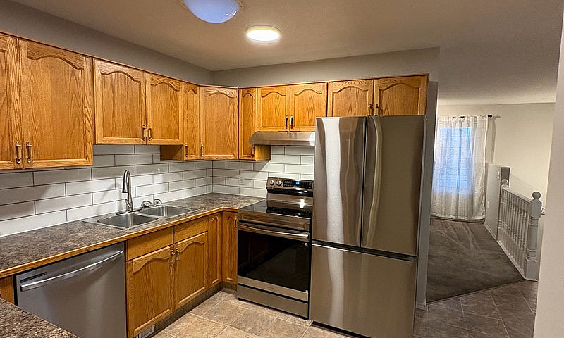 3 Bed 2 Bath Rental...