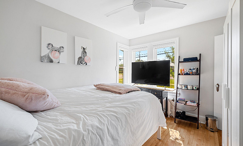 Fully Furnished 2 Be...