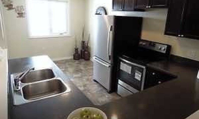 2 Bedroom Condo For ...