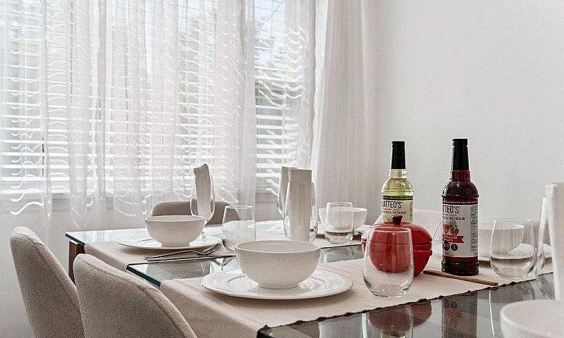 Rental Luxury Suites...