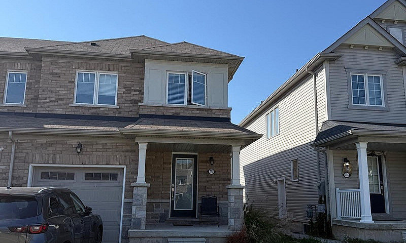 3 Bedroom End Unit T...