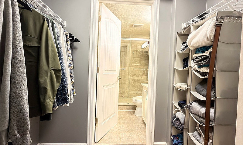 Fully Renovated 2 Be...