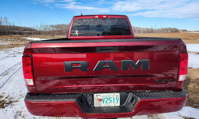 2021 Ram 1500 Classi...