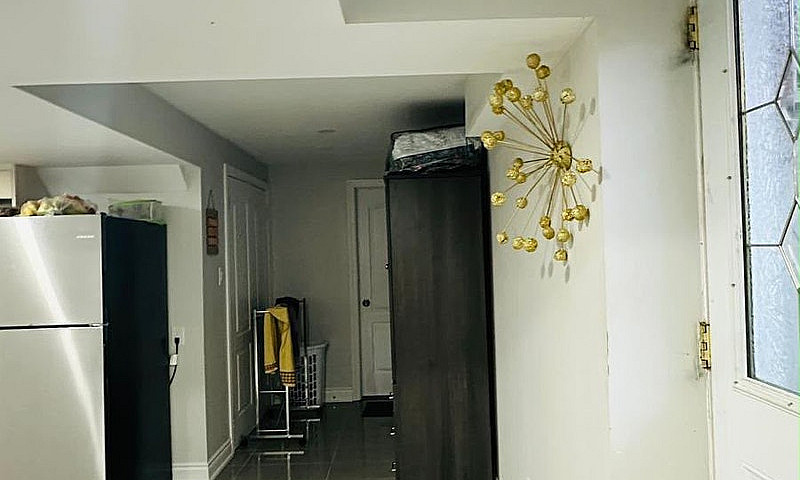 Basement Room For Re...