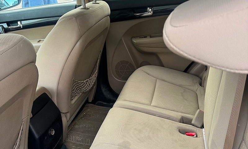 2012 Kia Sorento – 1...