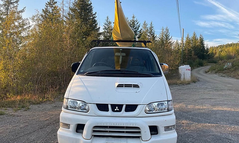 Mitsubishi Delica L4...