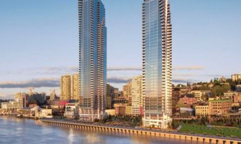 Stunning Waterfront ...