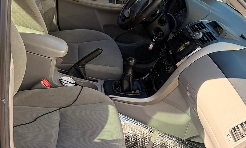 2013 Toyota Corolla ...