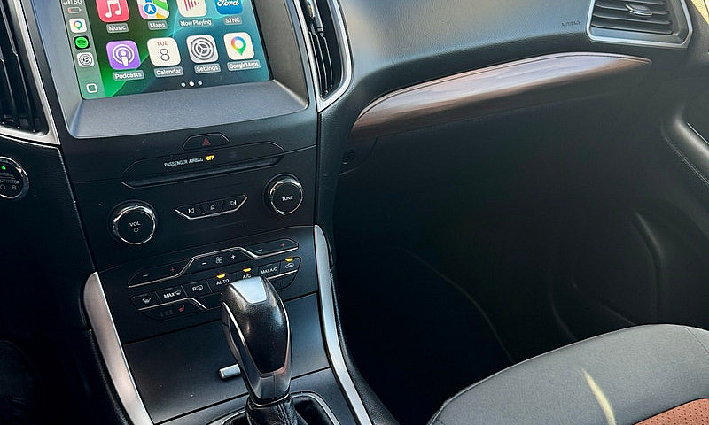 2018 Ford Edge Sel A...