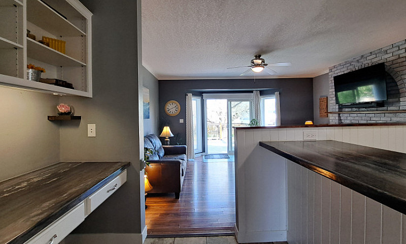 5 Bed House West Let...
