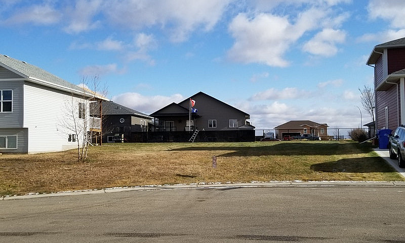 Residential Lot/Land...