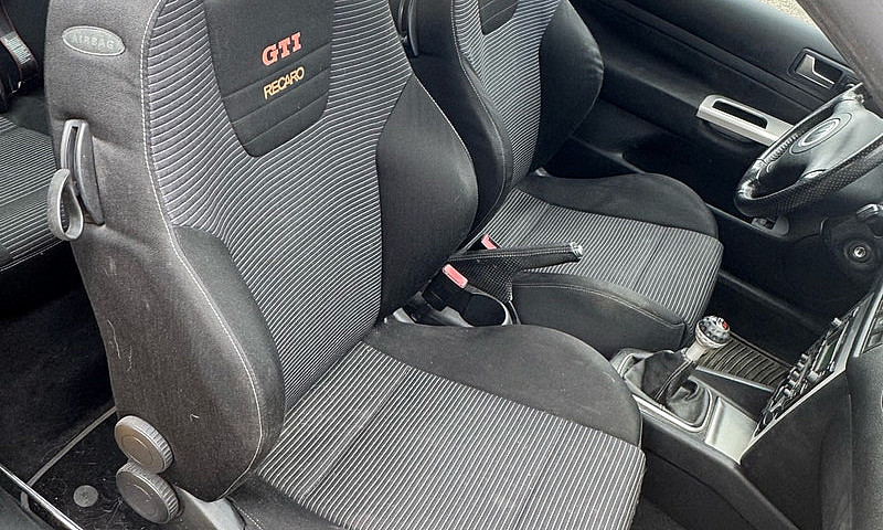 2003 Volkswagen Gti ...