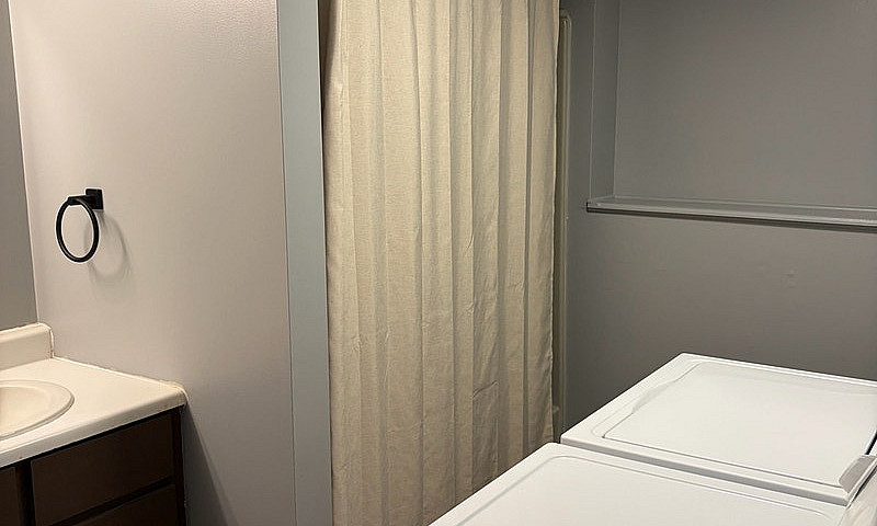Beautiful 2-Bedroom ...