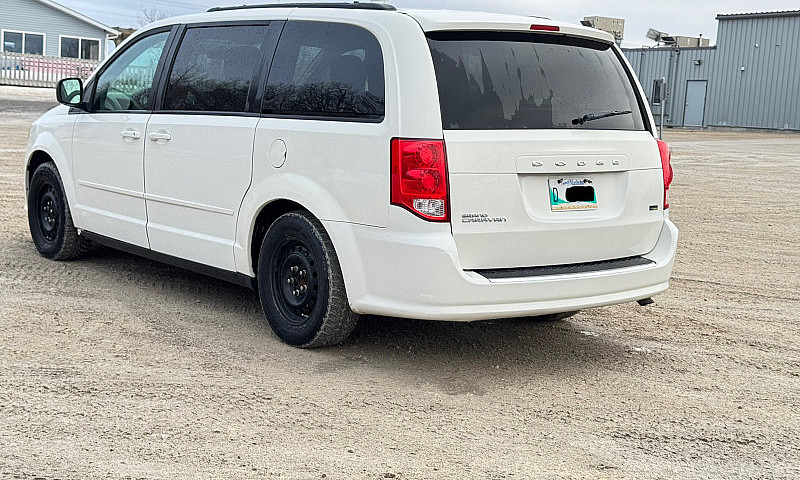 2012 Dodge Grand Car...