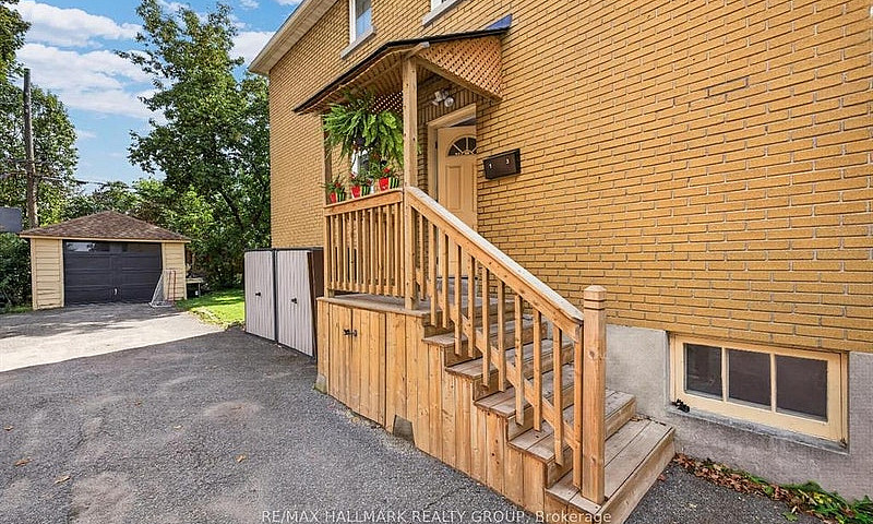 Renovated 2-Bedroom ...