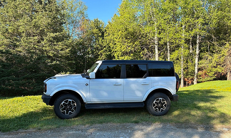 2025 Ford Outer Bank...