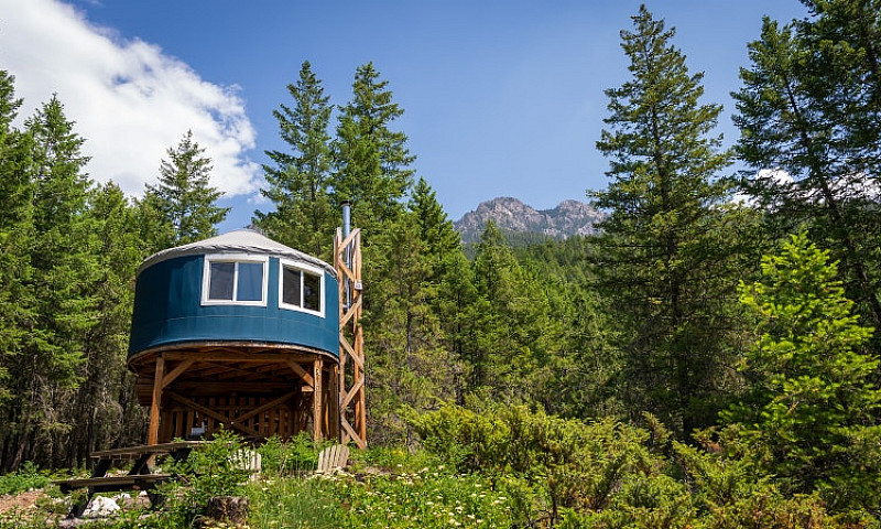 Mountain Property Wi...
