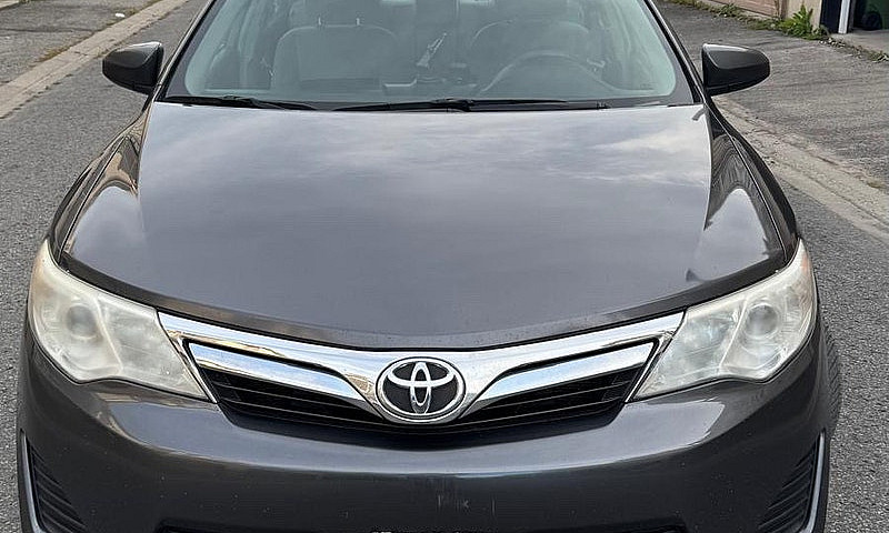 2012 Toyota Camry Le...