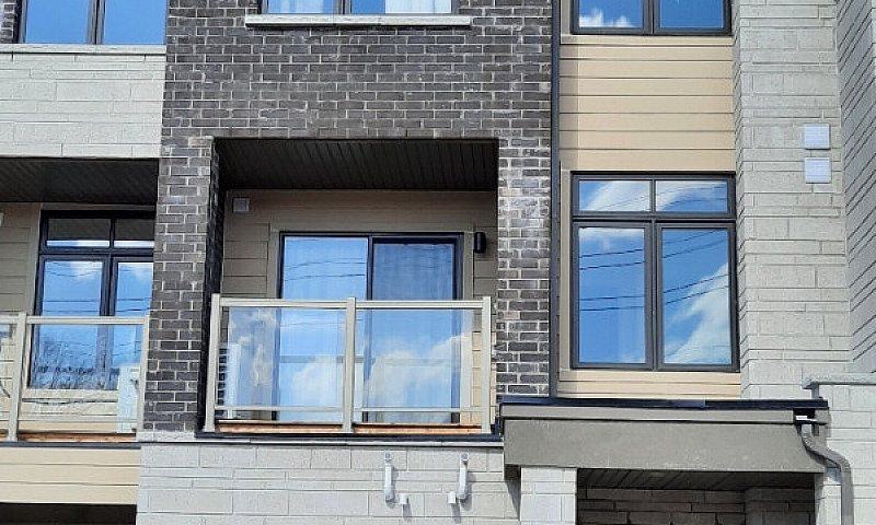 New Modern 3 Bedroom...