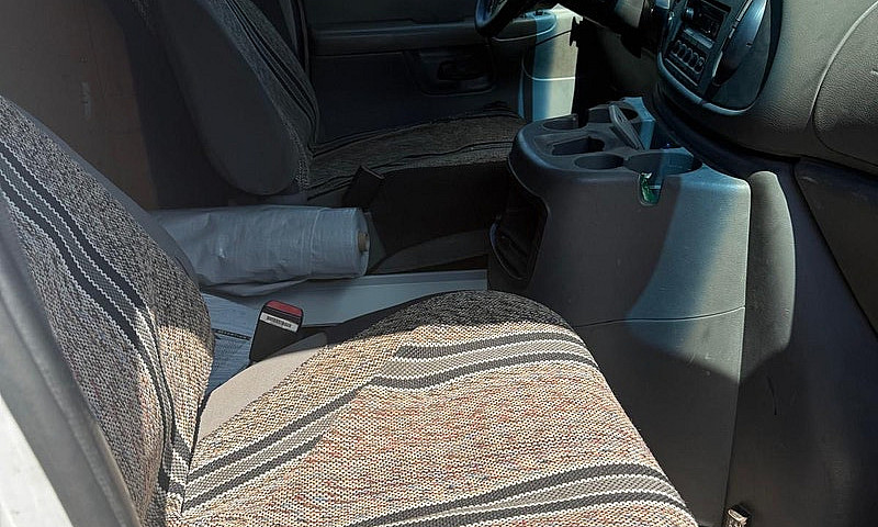 Ford Cargo Van For S...