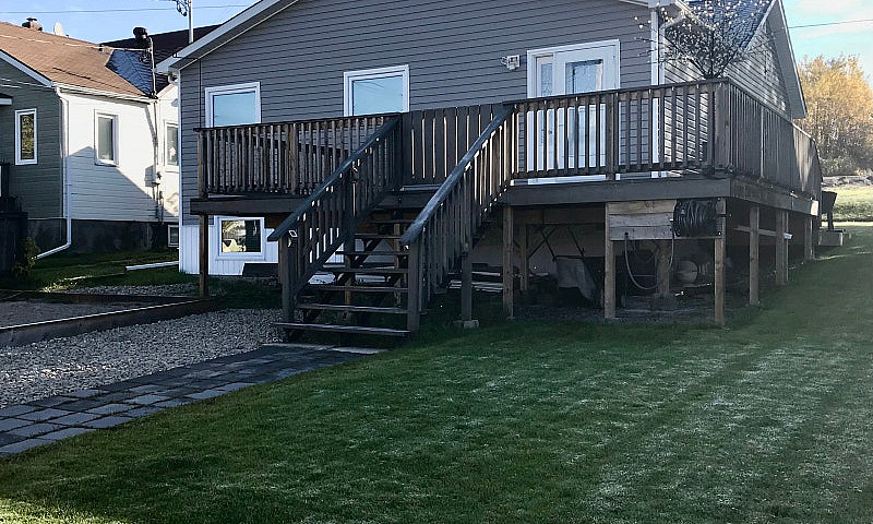 House For Sale 412 G...