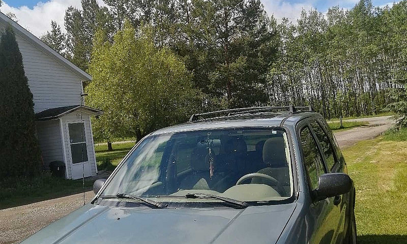 2005 Ford Escape Suv...