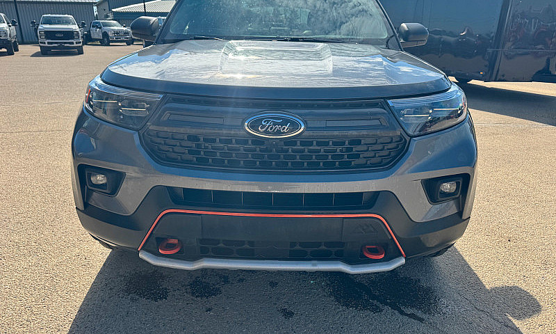 2022 Ford Explorer T...