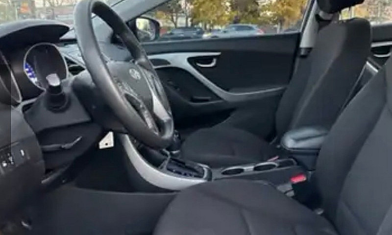 2016 Hyundai Elantra...