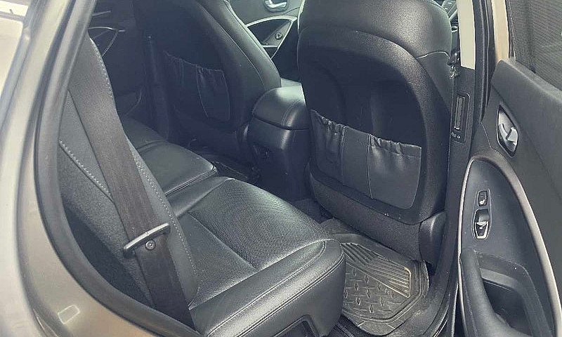 2017 Hyundai Santa F...